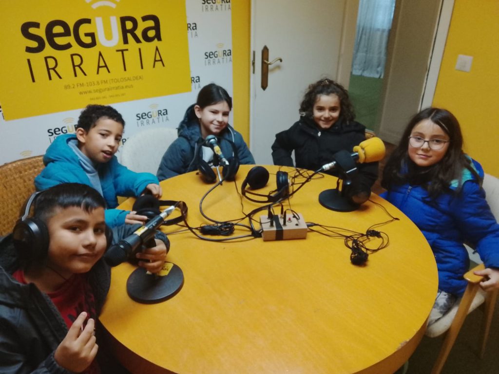 LAIOTZ HERRI ESKOLAKO IKASLEAK