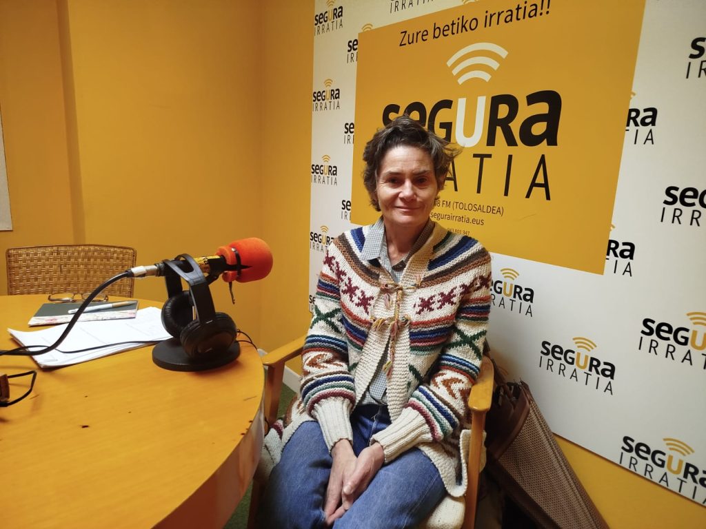 NAFAR ATENEOA-IRUÑA HIIA NAZIOARTEKO POESIA SARIKETA